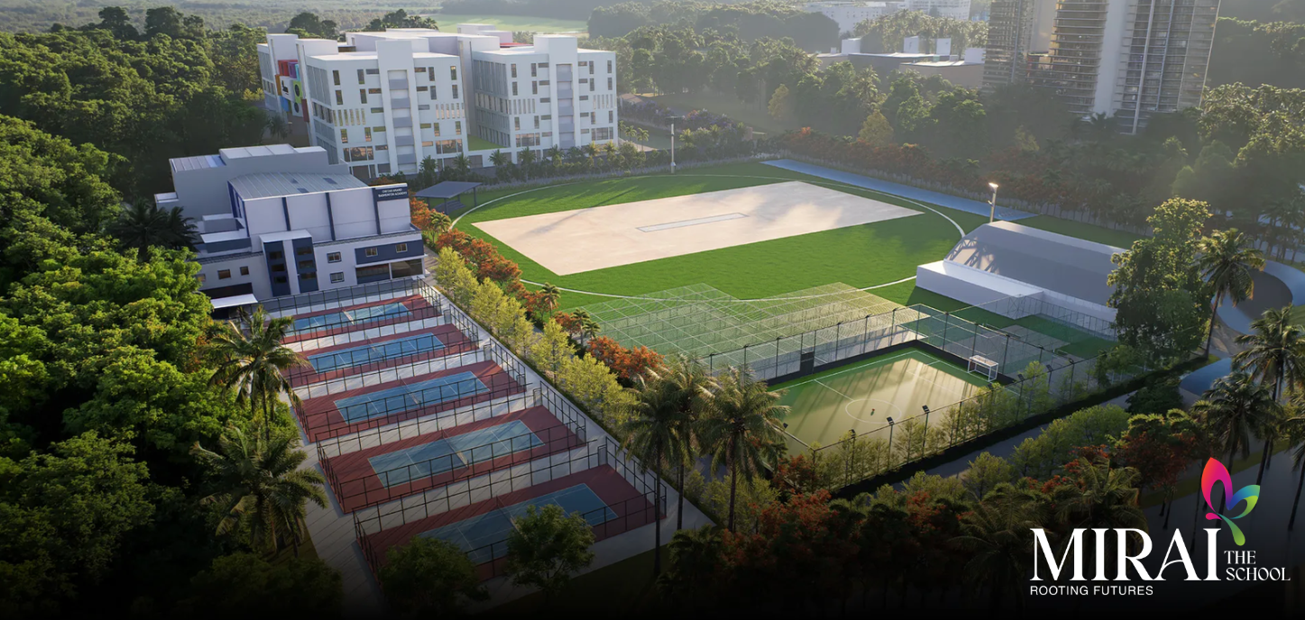 Expansive Campus Grounds & Delegate Hub